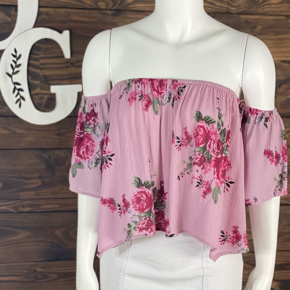Polly & Esther | Off Shoulder Floral Crop‎ Top Lace Up Backside